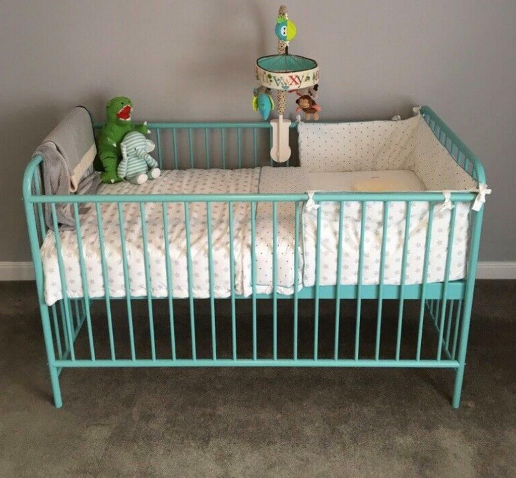 mothercare carnaby cot bed